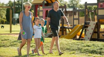 playground-family-350x192